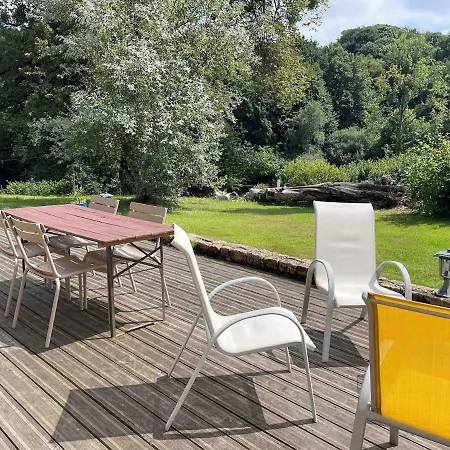 Сasa de vacaciones Domaine De Braffais