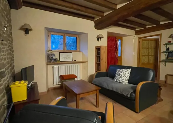 Сasa de vacaciones Domaine De Braffais